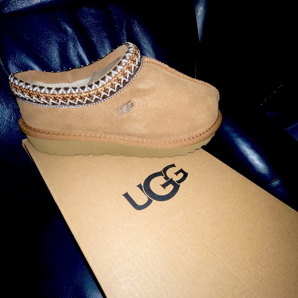 Brand New With Tags Ugg Tasman Slipper Tan Women’s Size 6